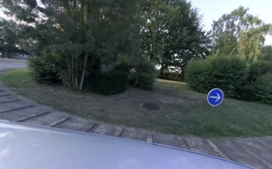 Vue du Rond-point anonyme n°25195855