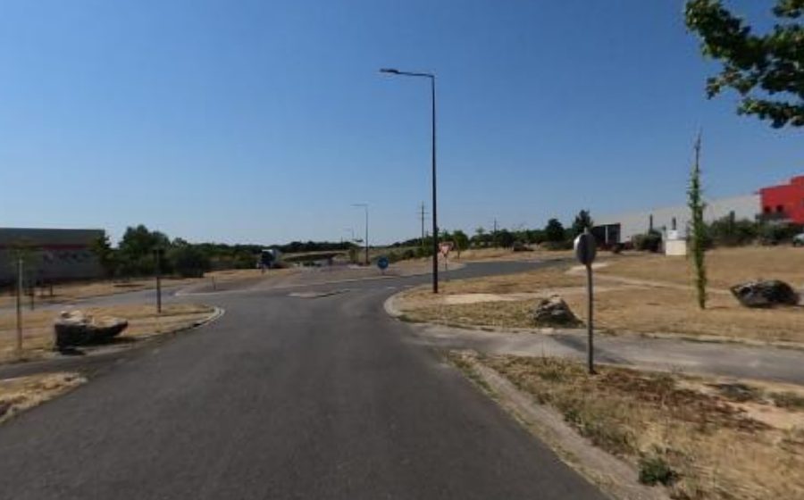 Vue du Rond-point anonyme n°252764068