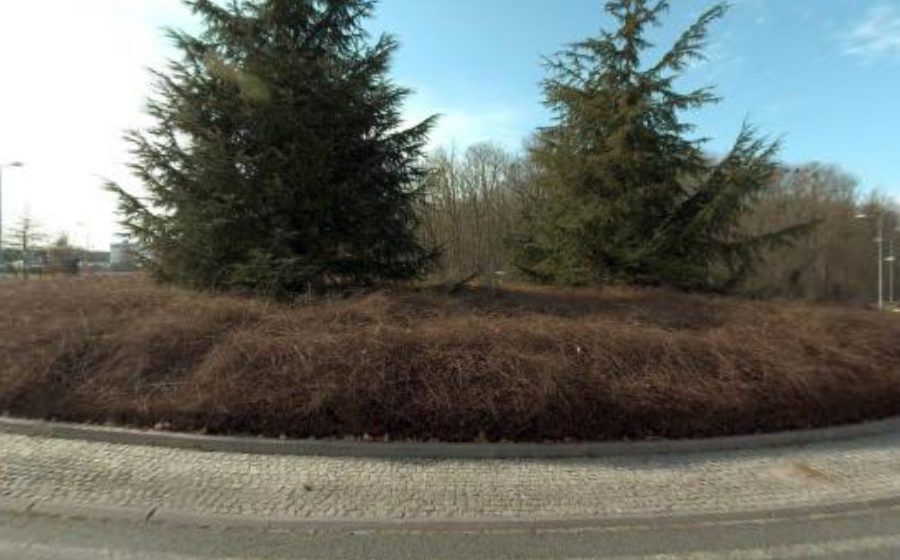 Vue du Rond-point anonyme n°25321682