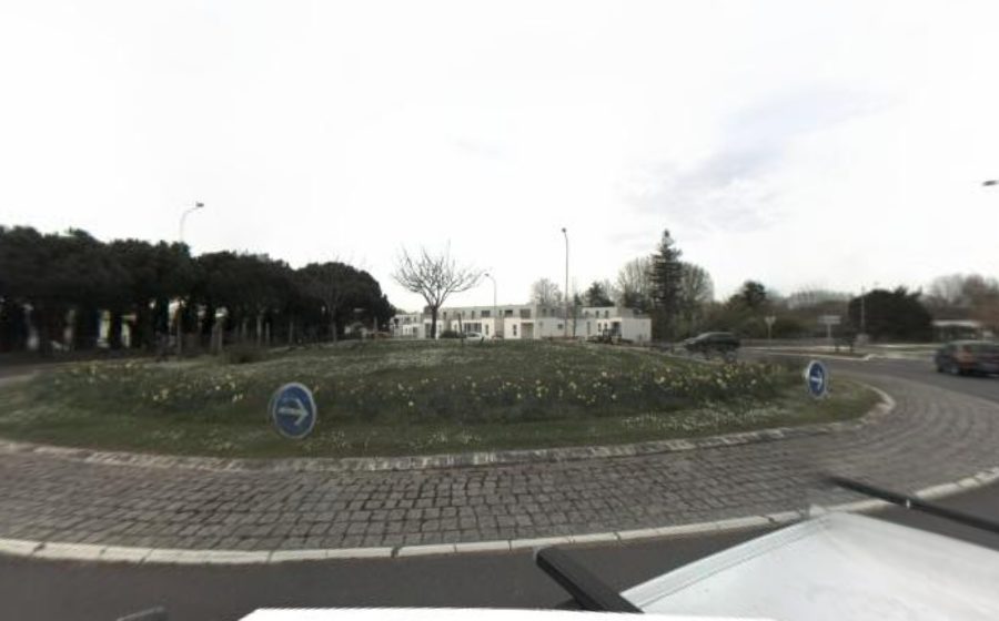 Vue du Rond-point anonyme n°25391527