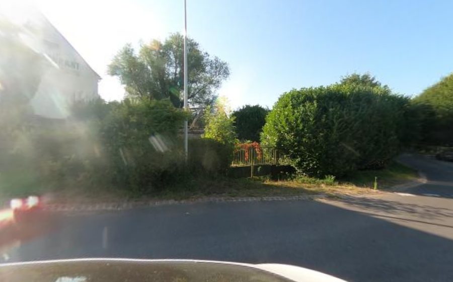 Vue du Rond-point anonyme n°25440349