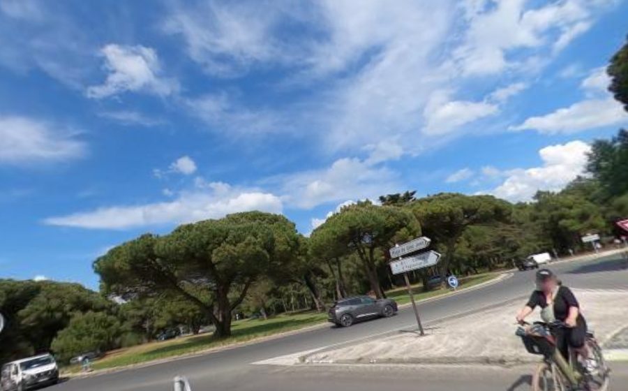 Vue du Rond-point anonyme n°25587018