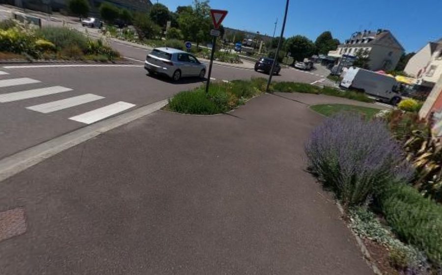 Vue du Rond-point anonyme n°25664809