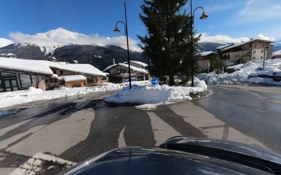 Vue du Rond-point anonyme n°25666733
