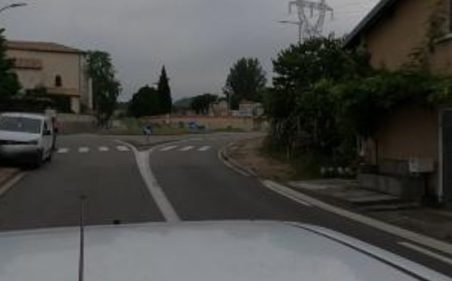 Vue du Rond-point anonyme n°256688515