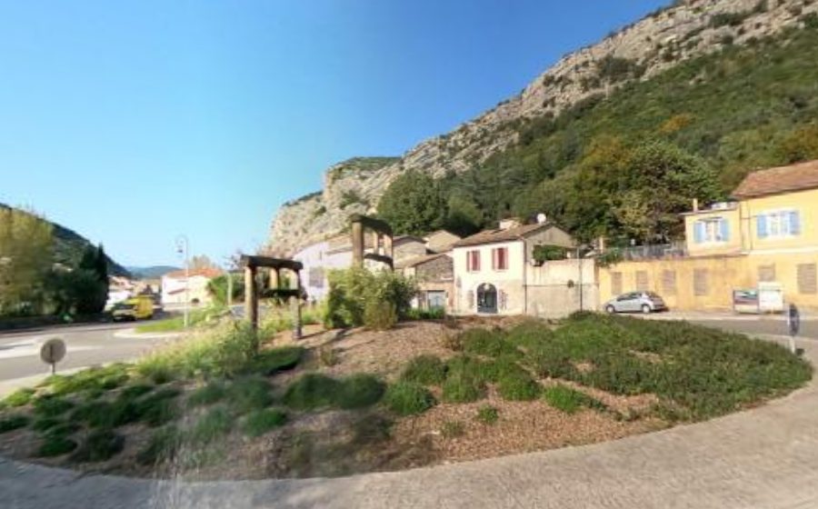 Vue du Rond-point anonyme n°25697882