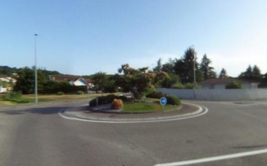Vue du Rond-point anonyme n°257001050