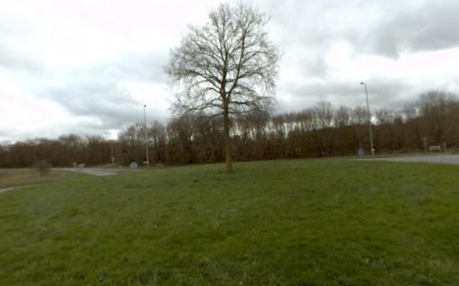 Vue du Rond-point anonyme n°25701329