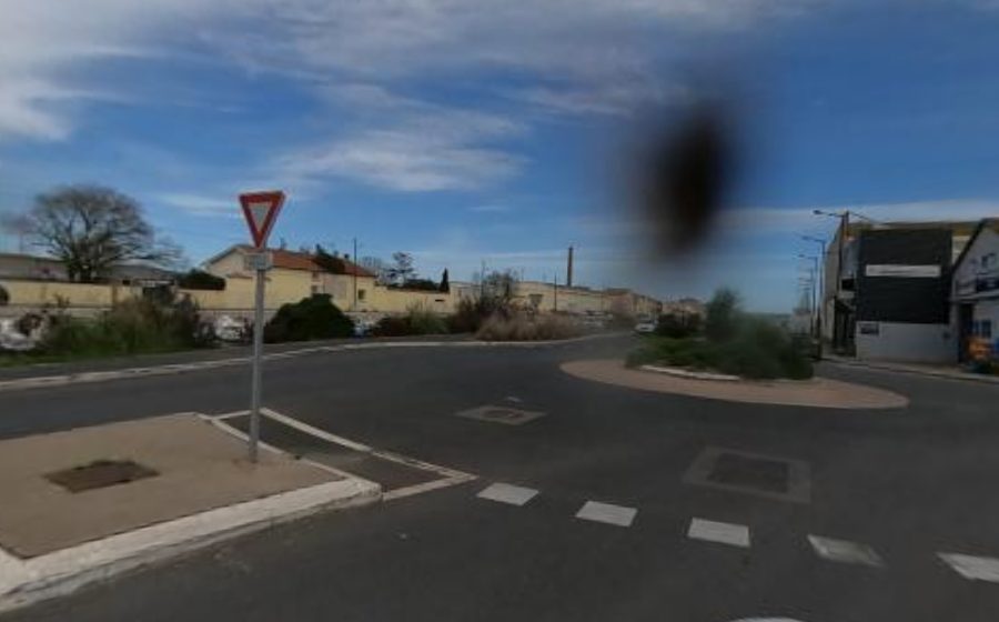 Vue du Rond-point anonyme n°25717421