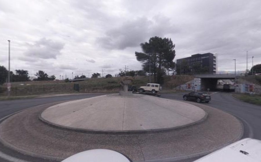 Vue du Rond-point anonyme n°25723240
