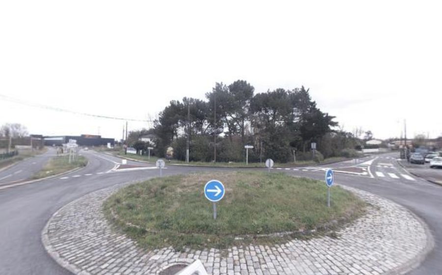 Vue du Rond-point anonyme n°25760739