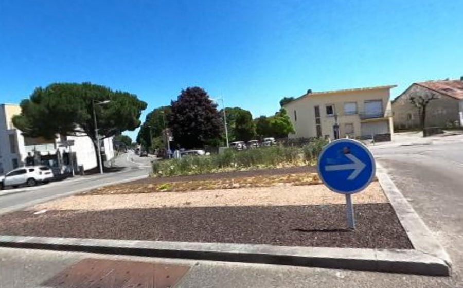 Vue du Rond-point anonyme n°25780227