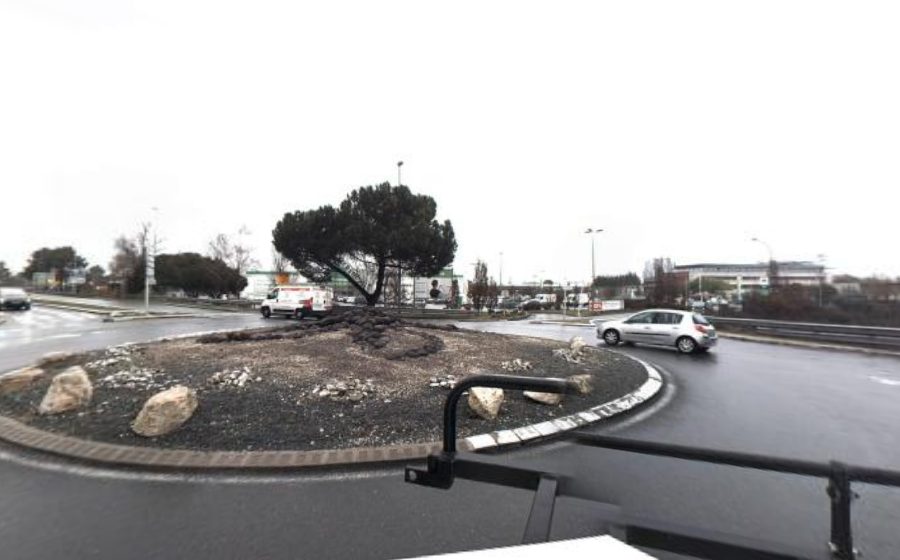 Vue du Rond-point anonyme n°25789043