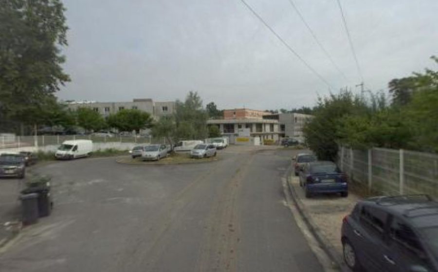 Vue du Rond-point anonyme n°25810323