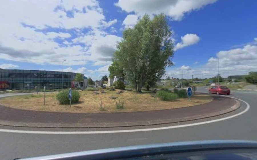 Vue du Rond-point anonyme n°25830605
