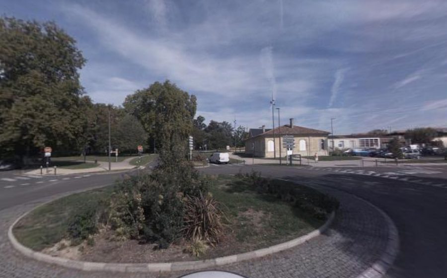 Vue du Rond-point anonyme n°25851785