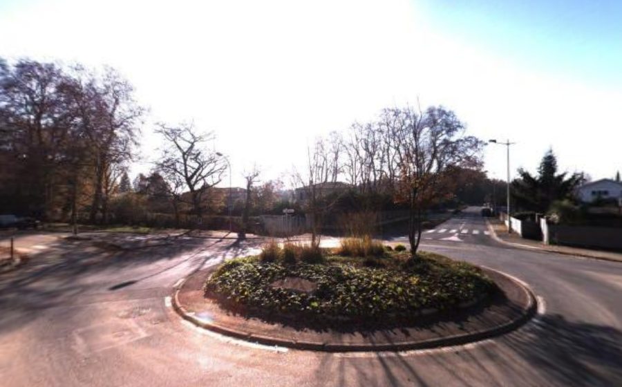 Vue du Rond-point anonyme n°25871126