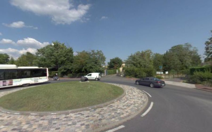 Vue du Rond-point anonyme n°25881660