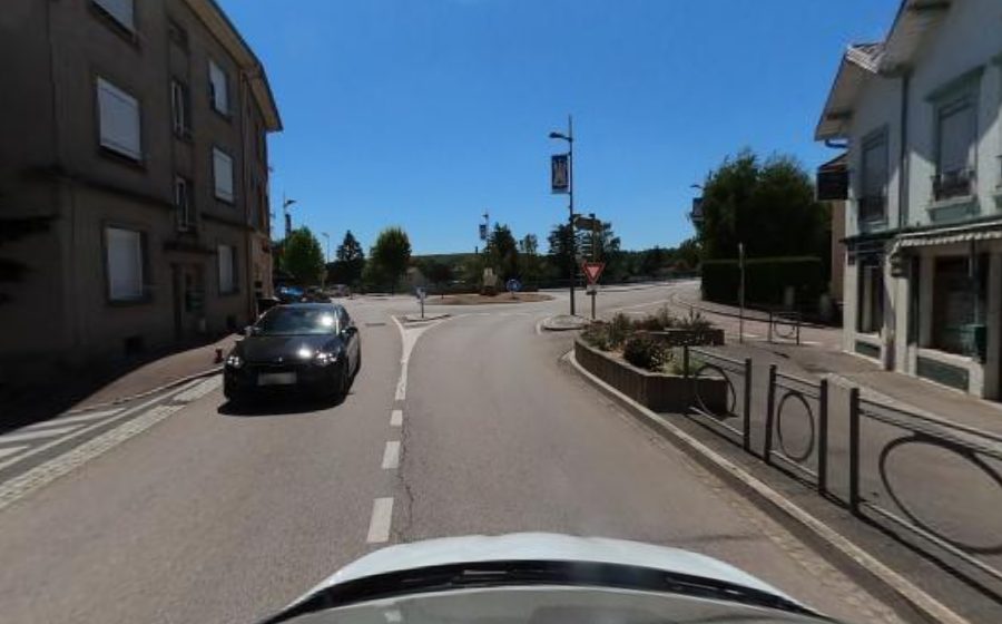 Vue du Rond-point anonyme n°25889804