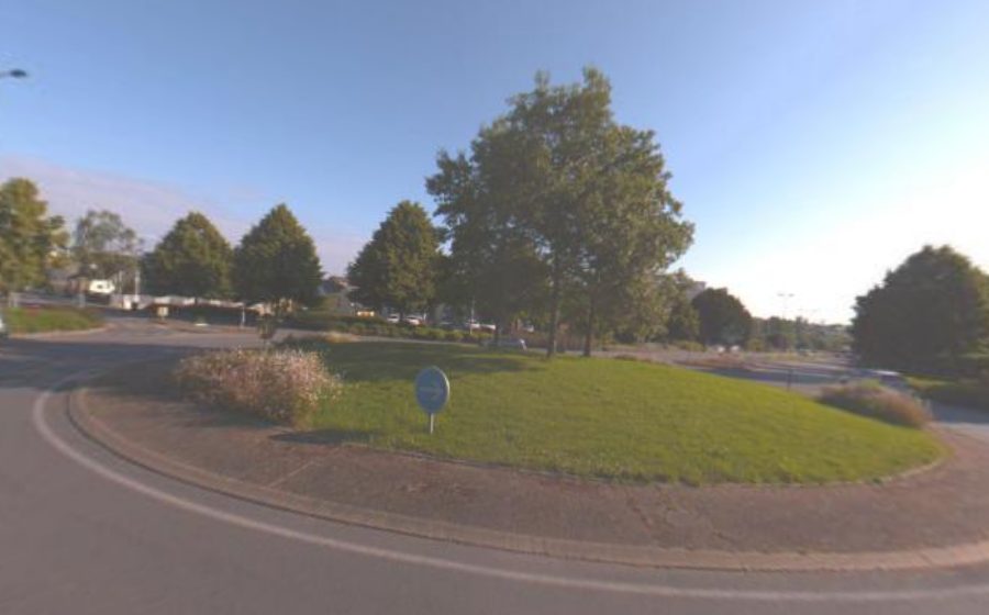 Vue du Rond-point anonyme n°25930063