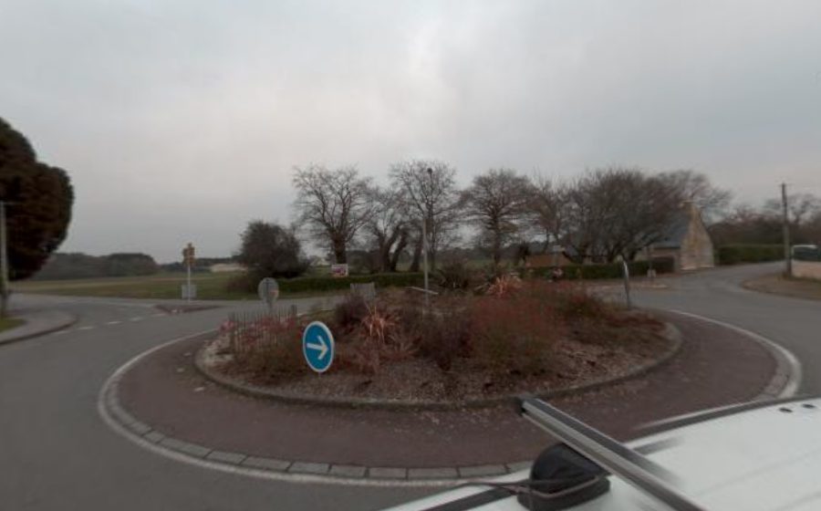 Vue du Rond-point anonyme n°25960418
