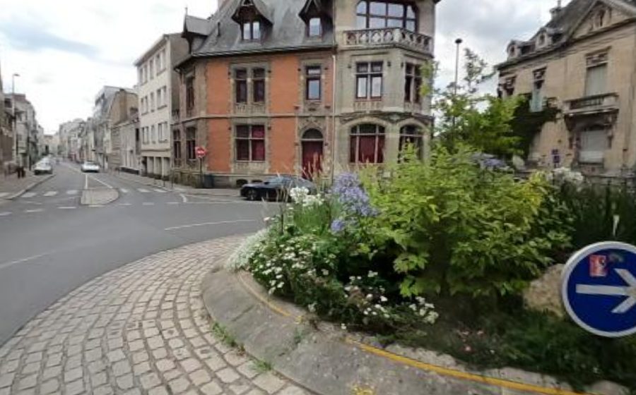 Vue du Place Émile Sarradin