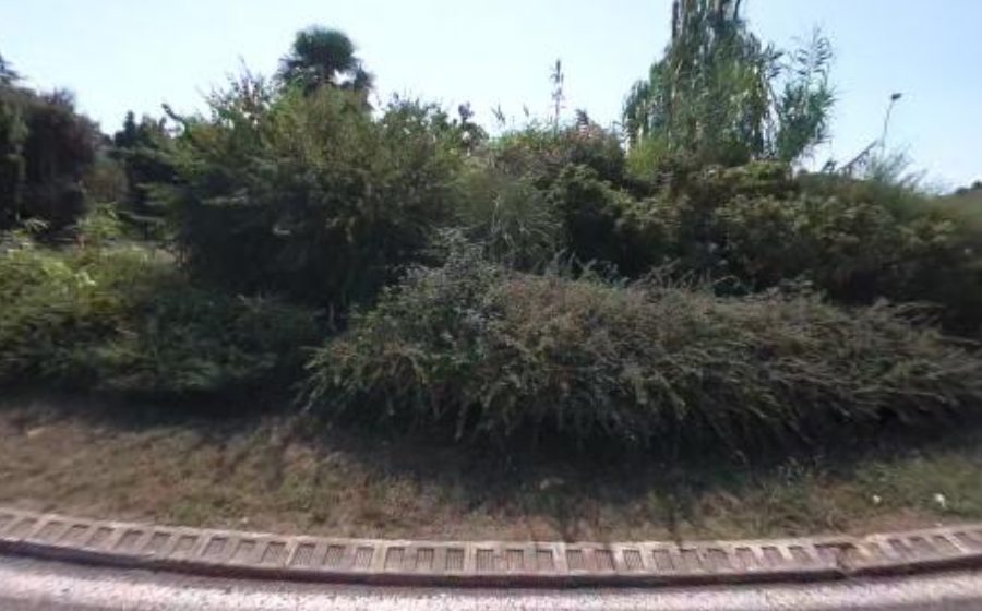 Vue du Rond-point anonyme n°26180457