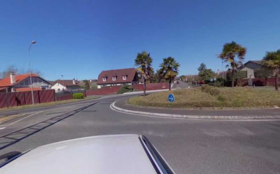 Vue du Rond-point anonyme n°26180467
