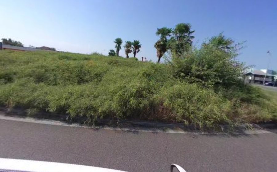 Vue du Rond-point anonyme n°26189323