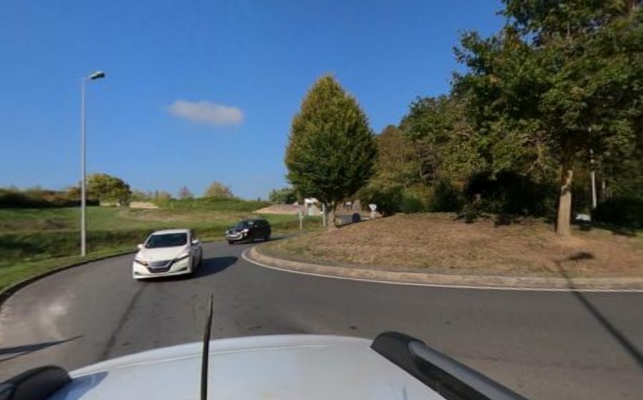 Vue du Rond-point anonyme n°263671156