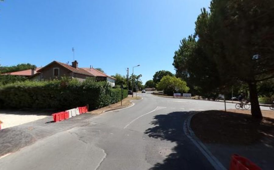 Vue du Rond-point anonyme n°264394691