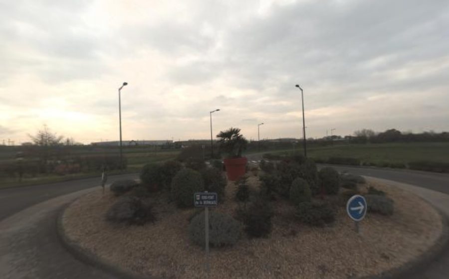Vue du Rond-point anonyme n°265194190