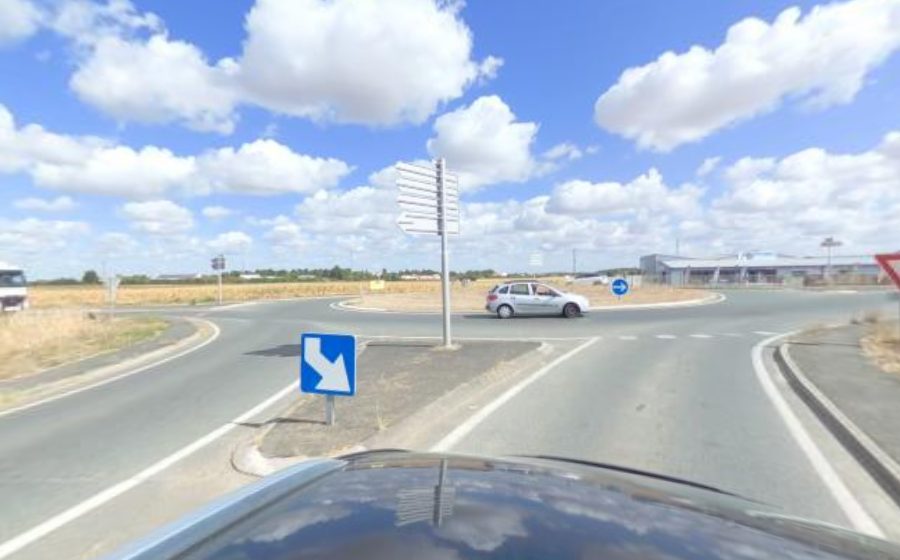 Vue du Rond-point anonyme n°265427985