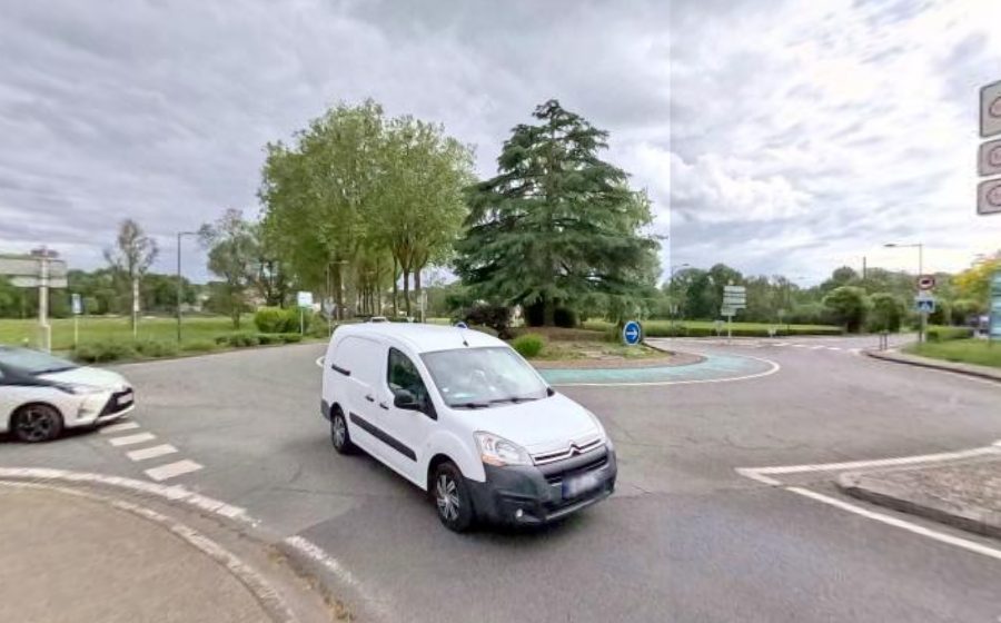 Vue du Rond-point anonyme n°265761468