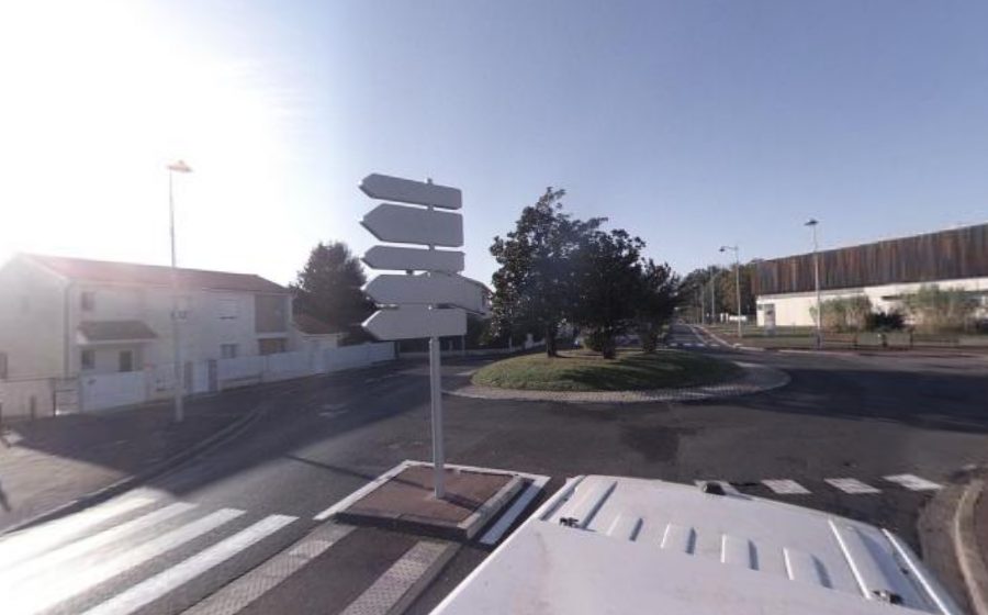 Vue du Rond-point anonyme n°26592267