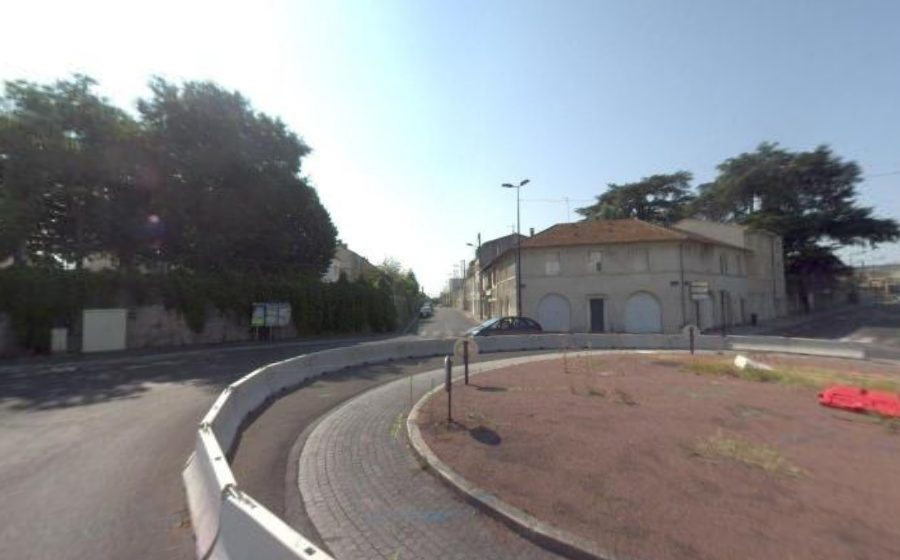 Vue de la Place de Campeyraut