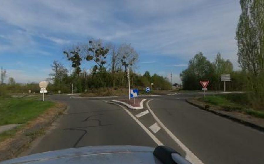 Vue du Rond-point anonyme n°267281754