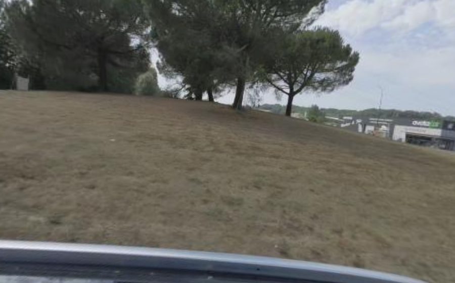 Vue du Rond-point anonyme n°26781526