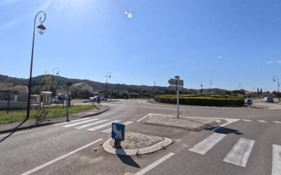 Vue du Rond-point anonyme n°26806469