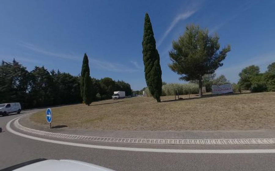 Vue du Rond-point anonyme n°268256359