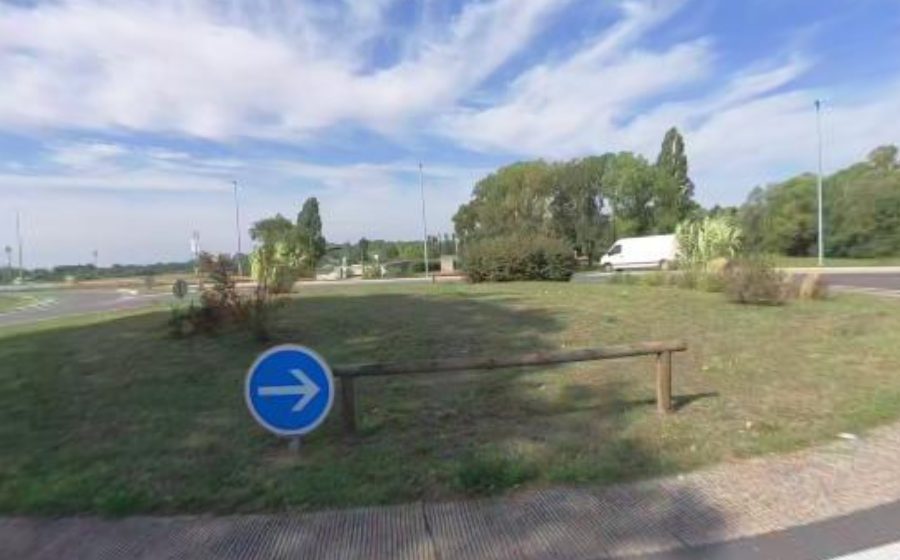 Vue du Rond-point anonyme n°27018144
