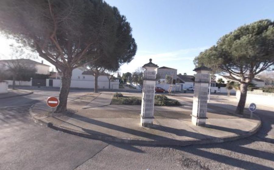Vue du Rond-point anonyme n°27124542