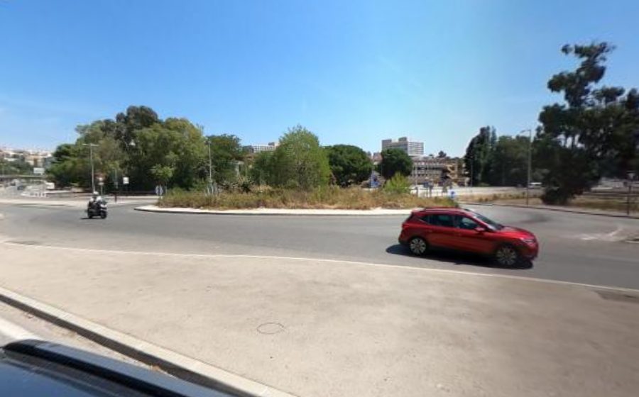 Vue du Rond-point anonyme n°271487801