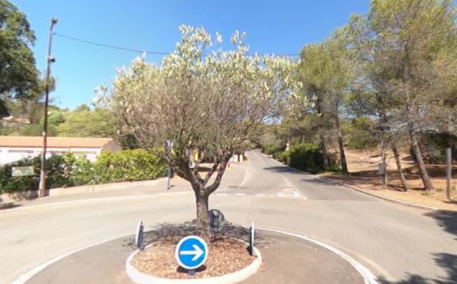 Vue du Rond-point anonyme n°272694204