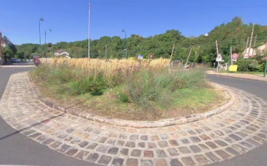Vue du Rond-point anonyme n°27350945