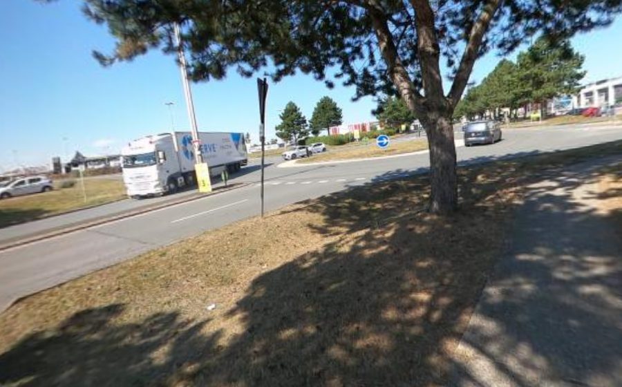 Vue du Rond-point anonyme n°27379273