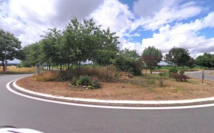 Vue du Rond-point anonyme n°27405853