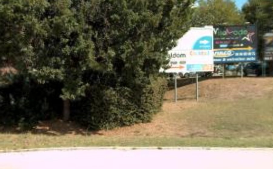 Vue du Rond-point anonyme n°274065174