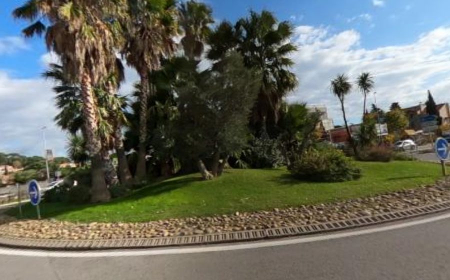 Vue du Rond-point anonyme n°27428159