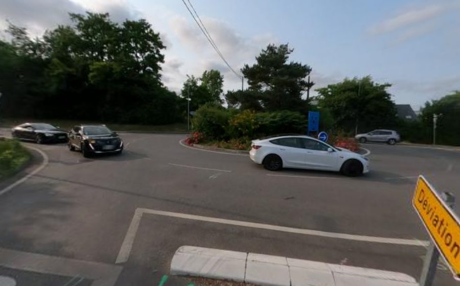 Vue du Rond-point anonyme n°27603876